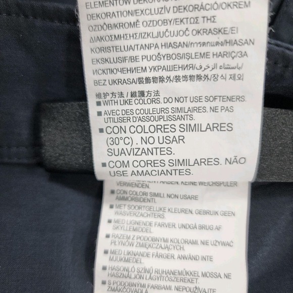 Under Armour MENS SIZE 38 Fish Hunter Cargo Shorts Black 1304649 UPF 30 10" - Picture 13 of 14